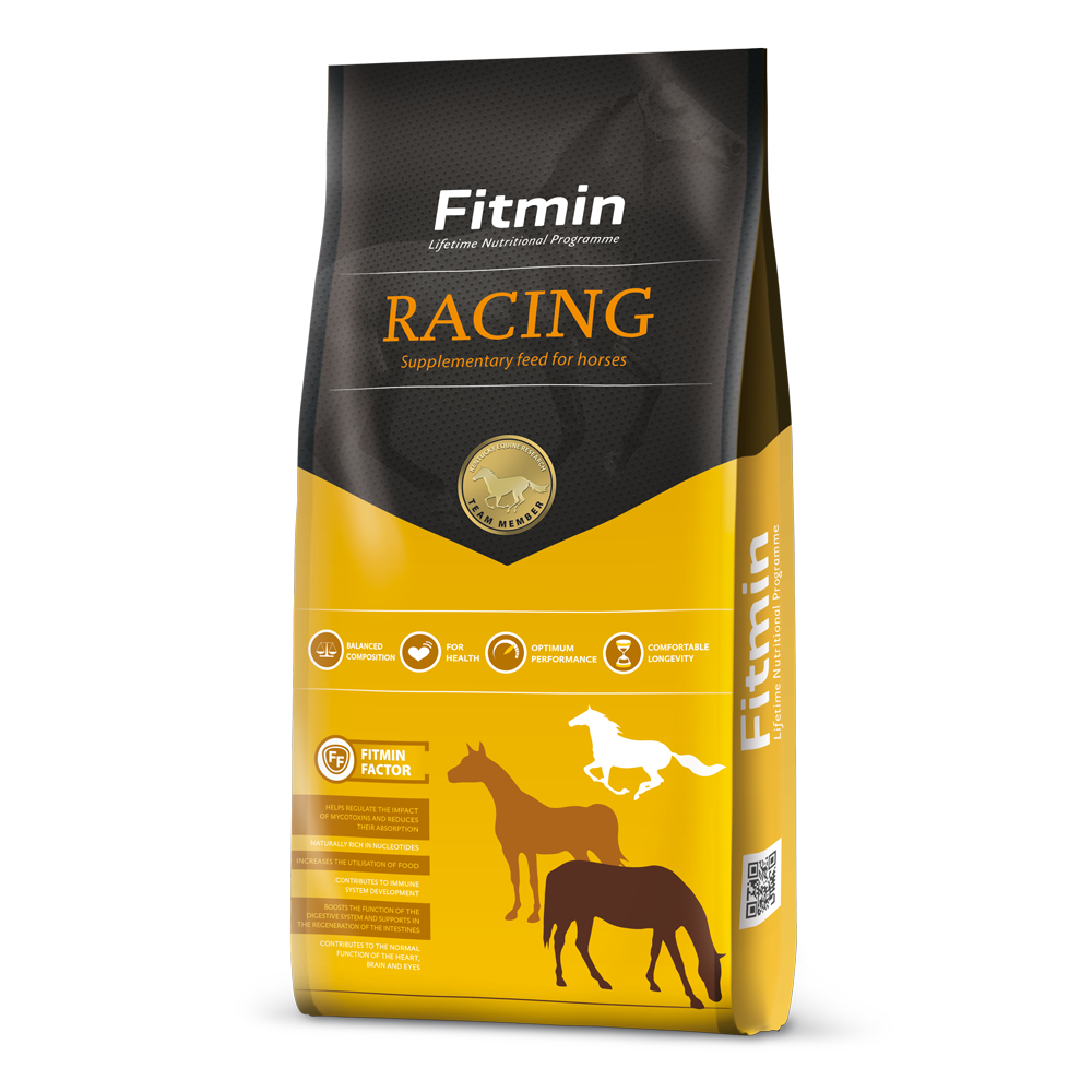 Packaging for Fitmin Horse Racing granulated supplementary feed, featuring a bold yellow and dark grey design. The label highlights it as a high-performance formula for horses in intense training and competition, featuring horse silhouettes and icons for balanced composition, optimum performance, and the Fitmin Faktor for digestive support.
