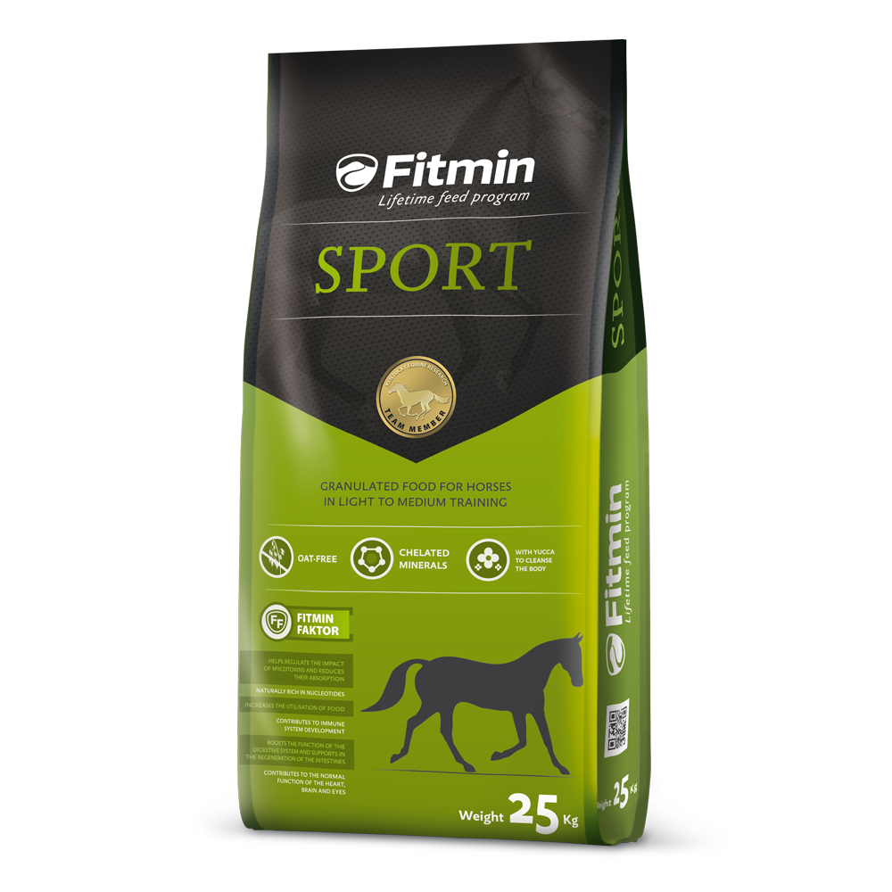 Packaging for Fitmin Horse Sport granulated supplementary feed, featuring a lime green and dark grey design. The 25kg bag specifies it is for horses in light to medium training (though the formula supports high workloads), highlighting chelated minerals, the Fitmin Faktor for digestive health, and the inclusion of Yucca to help cleanse the body.